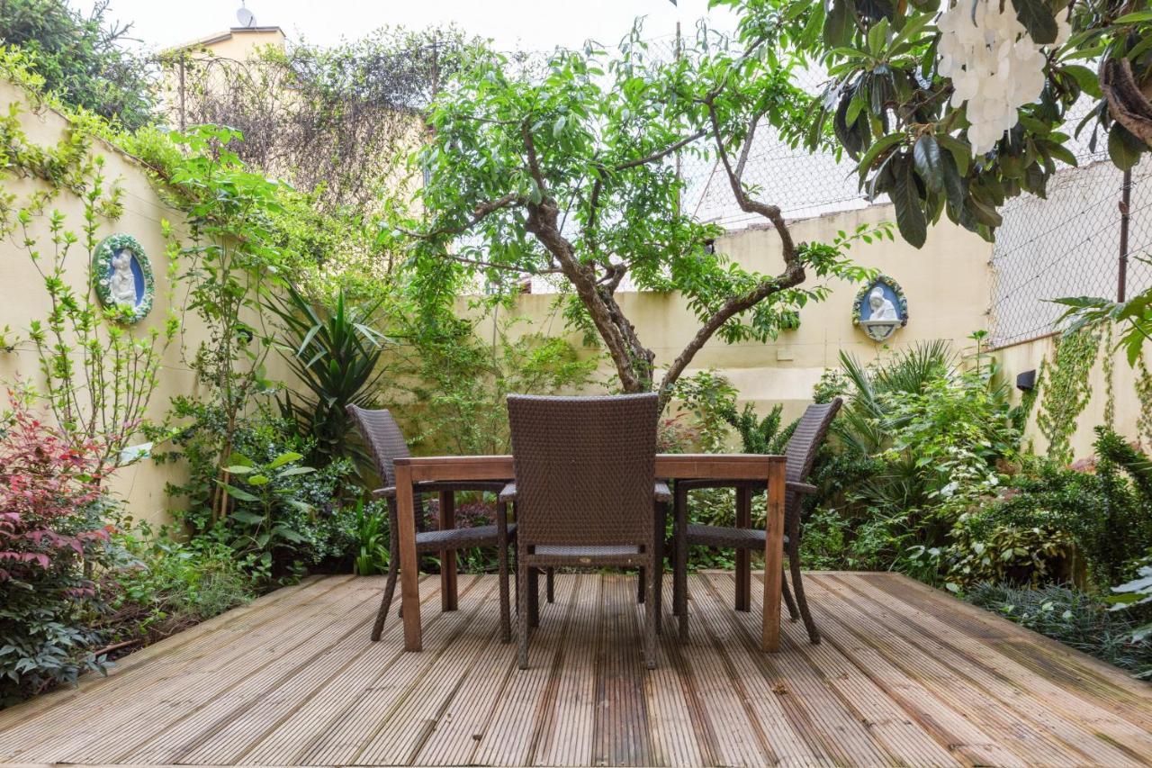 Oltrarno Bright Apartment Con Patio Privato Florença Exterior foto